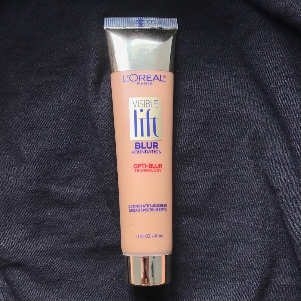 L’Oréal Visible lift BLUR FOUNDATION